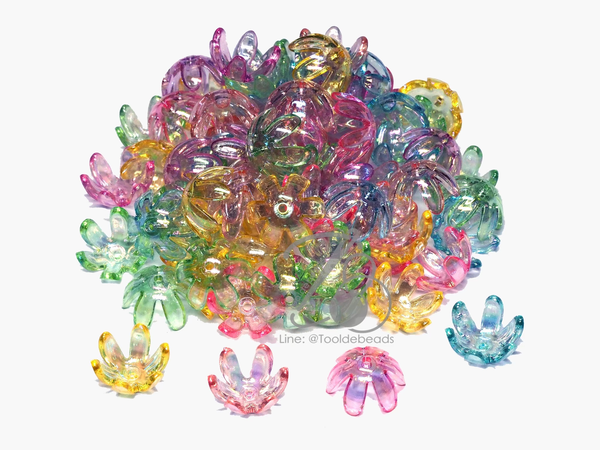ลูกปัดพลาสติก เคลือบรุ้ง 18มม. ตัวครอบดอกไม้ คละสีใสรุ้ง (500 กรัม) SKU-12746