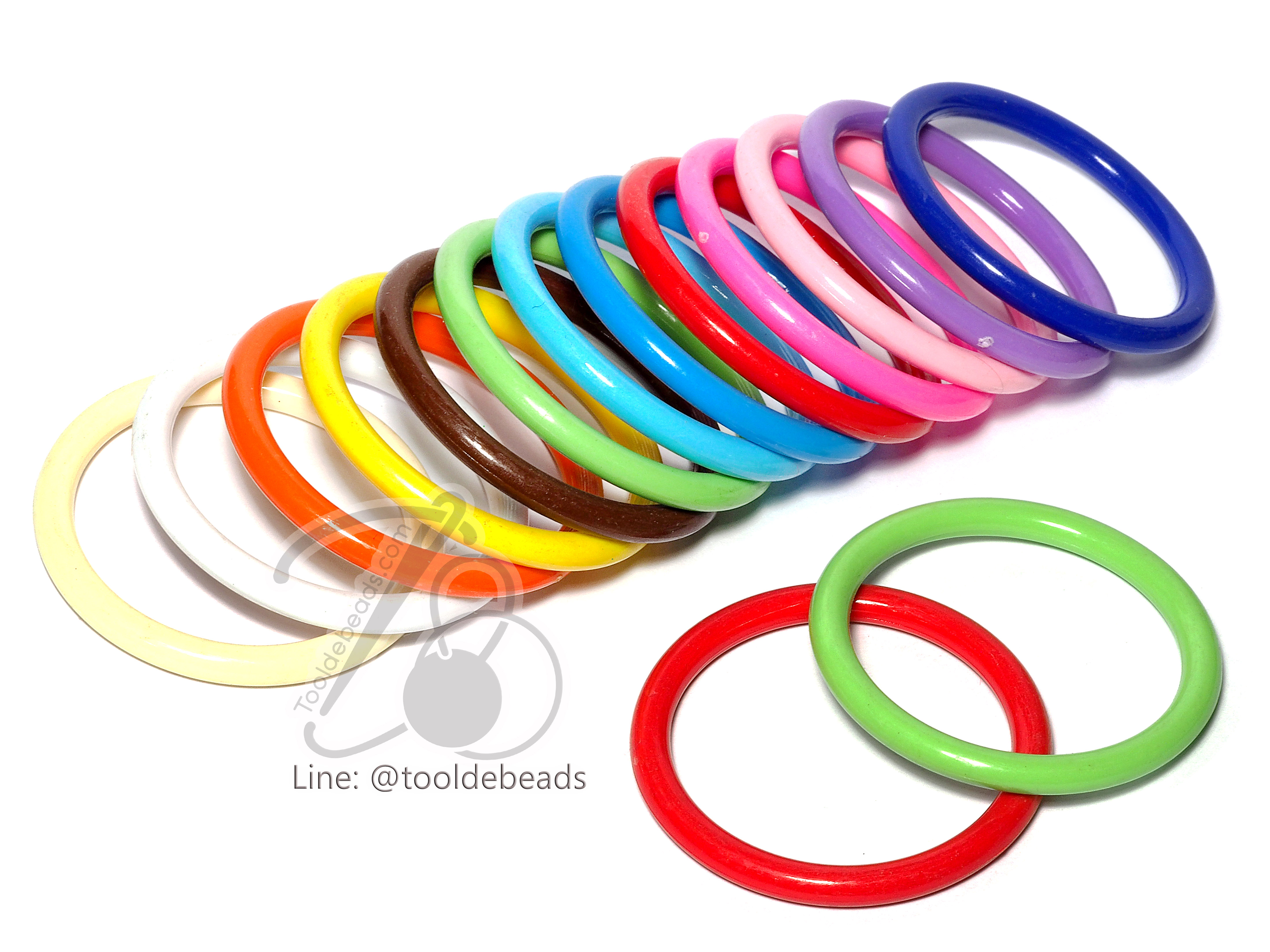 ห่วงพลาสติกโบ๋ 48มม. สีสด (450 กรัม) SKU-13149