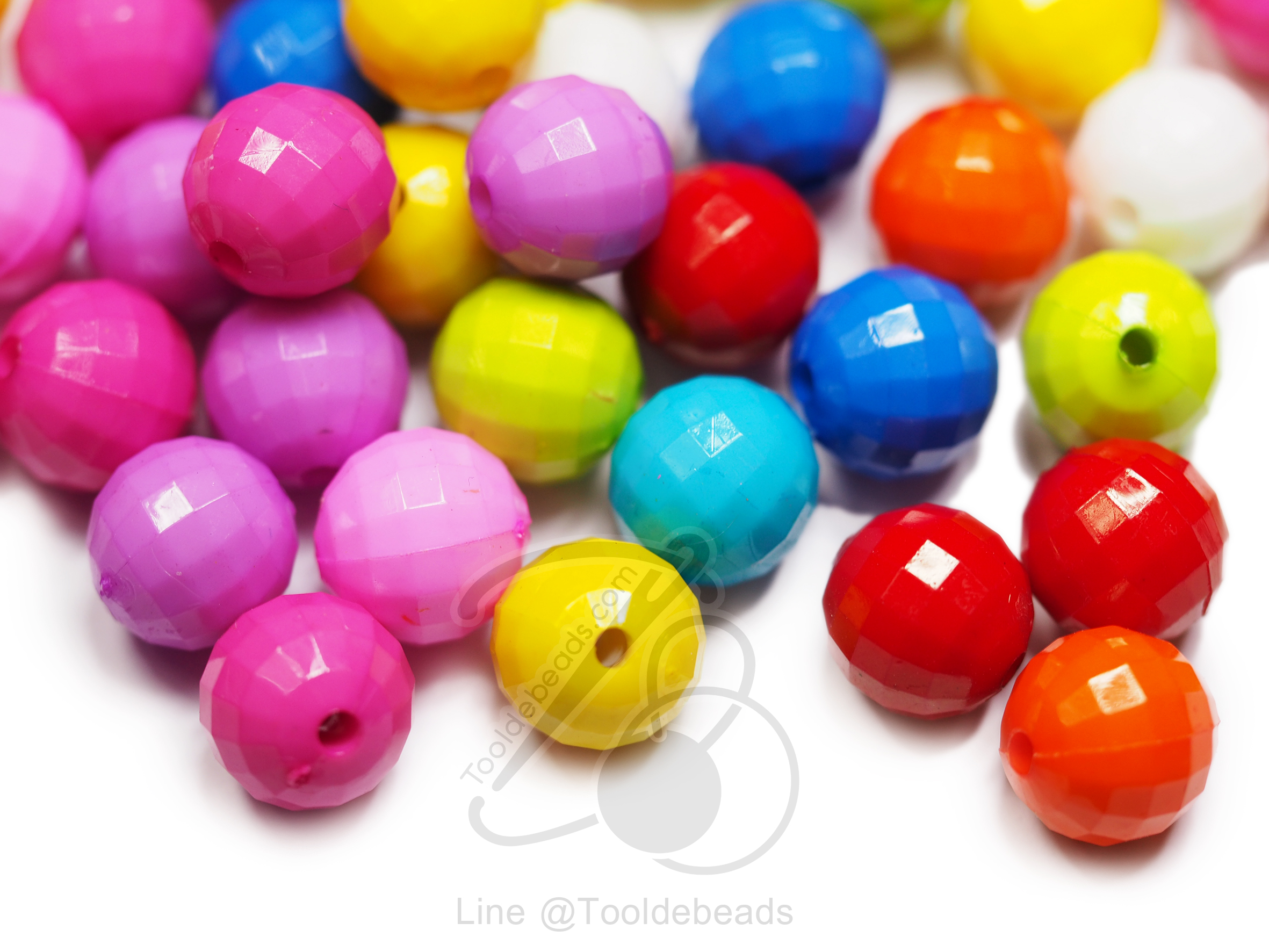 ลูกปัดอะคริลิค 20มม. ลายลูกโลกเจีย คละสีสด (500 กรัม) SKU-05285
