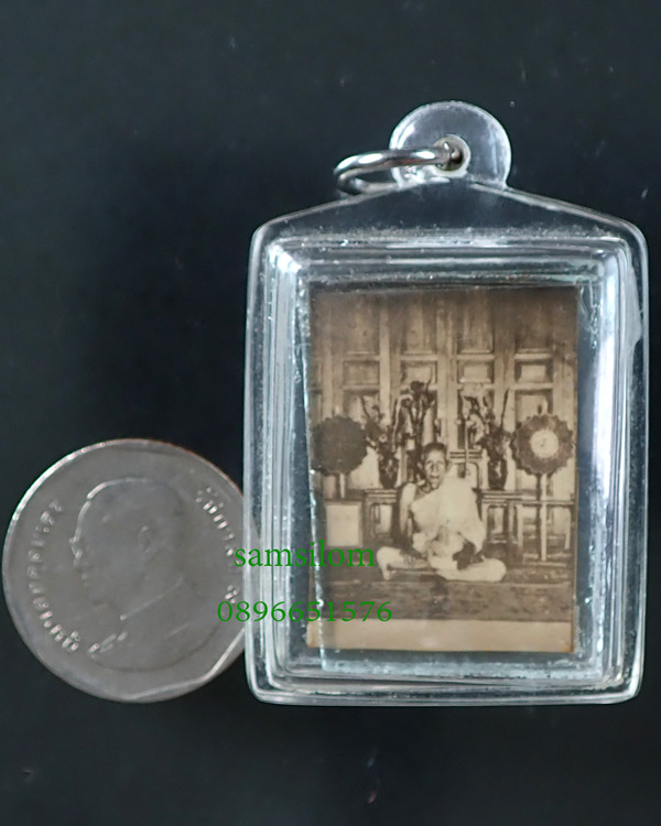 หลวงพ่อรุ่ง วัดท่ากระบือ รูปถ่ายซีเปีย กรอบกระจก หลังจารดินสอ ปรอท 1.5นิ้ว แท้ดูง่าย