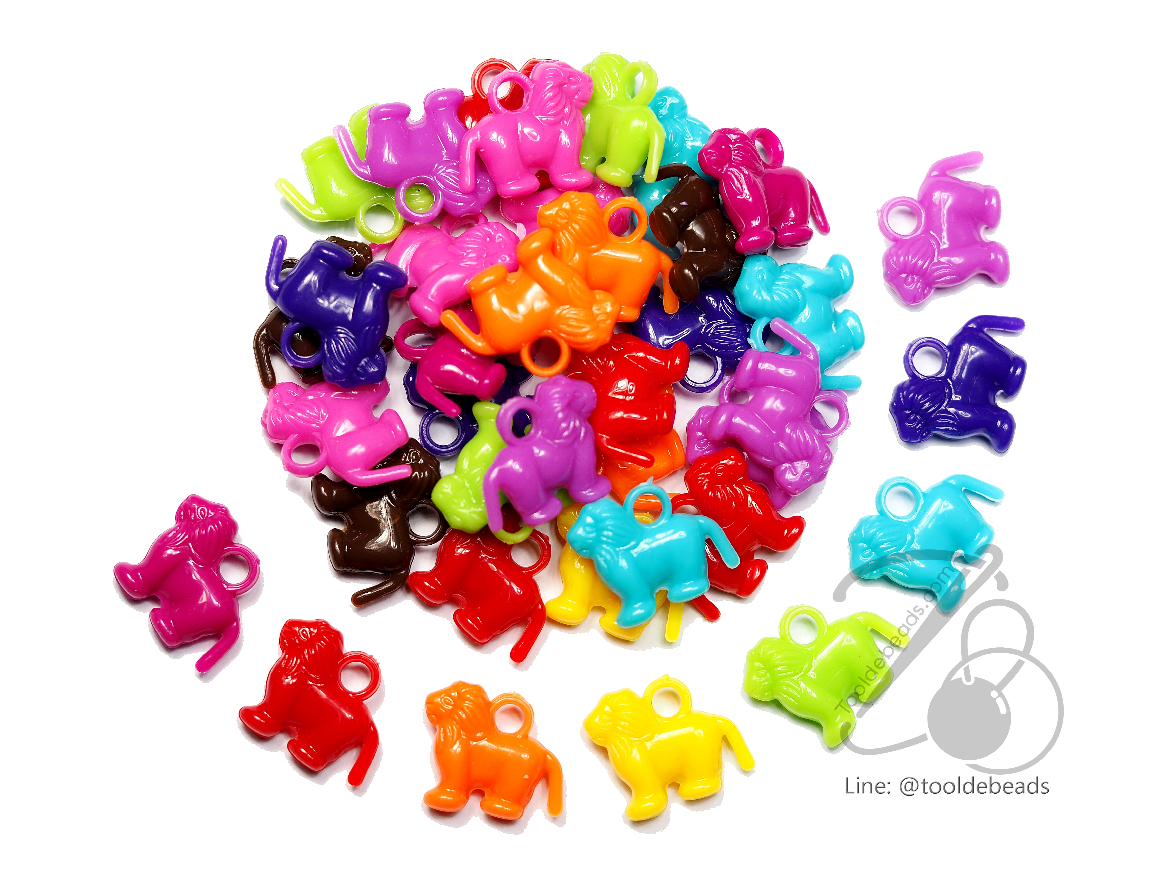 จี้อะคริลิค 17*11มม. ลายสิงโต คละสีสด (100 กรัม) SKU-05095