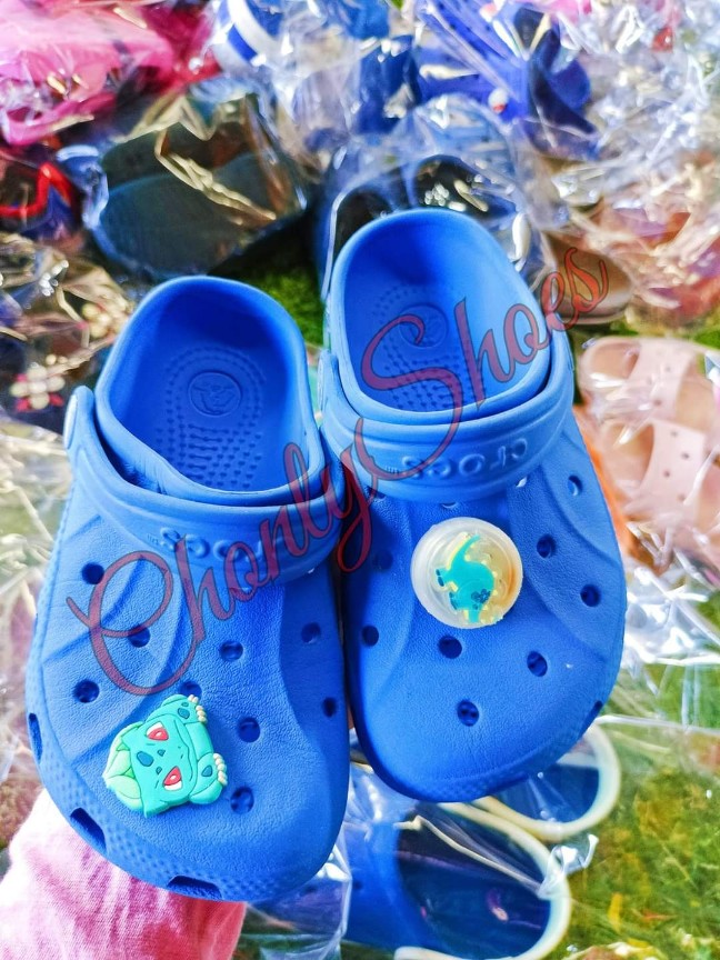 รองเท้าCrocsมือสอง