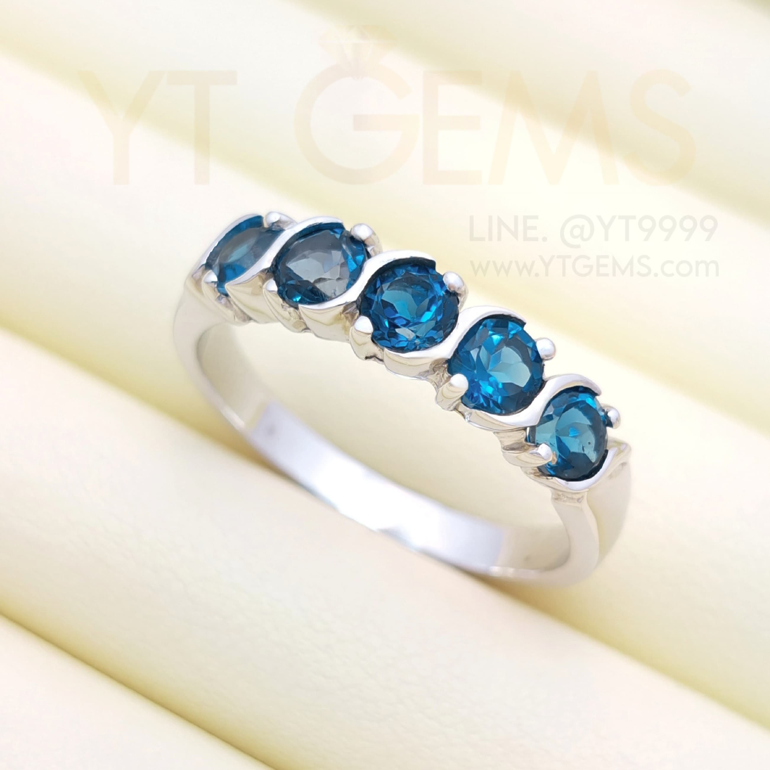 แหวนแถว ลอนดอนบลูโทแพซ แหวนเงินแท้ ชุบทองคำขาว พลอยแท้ YTG-11800 YTGEMS