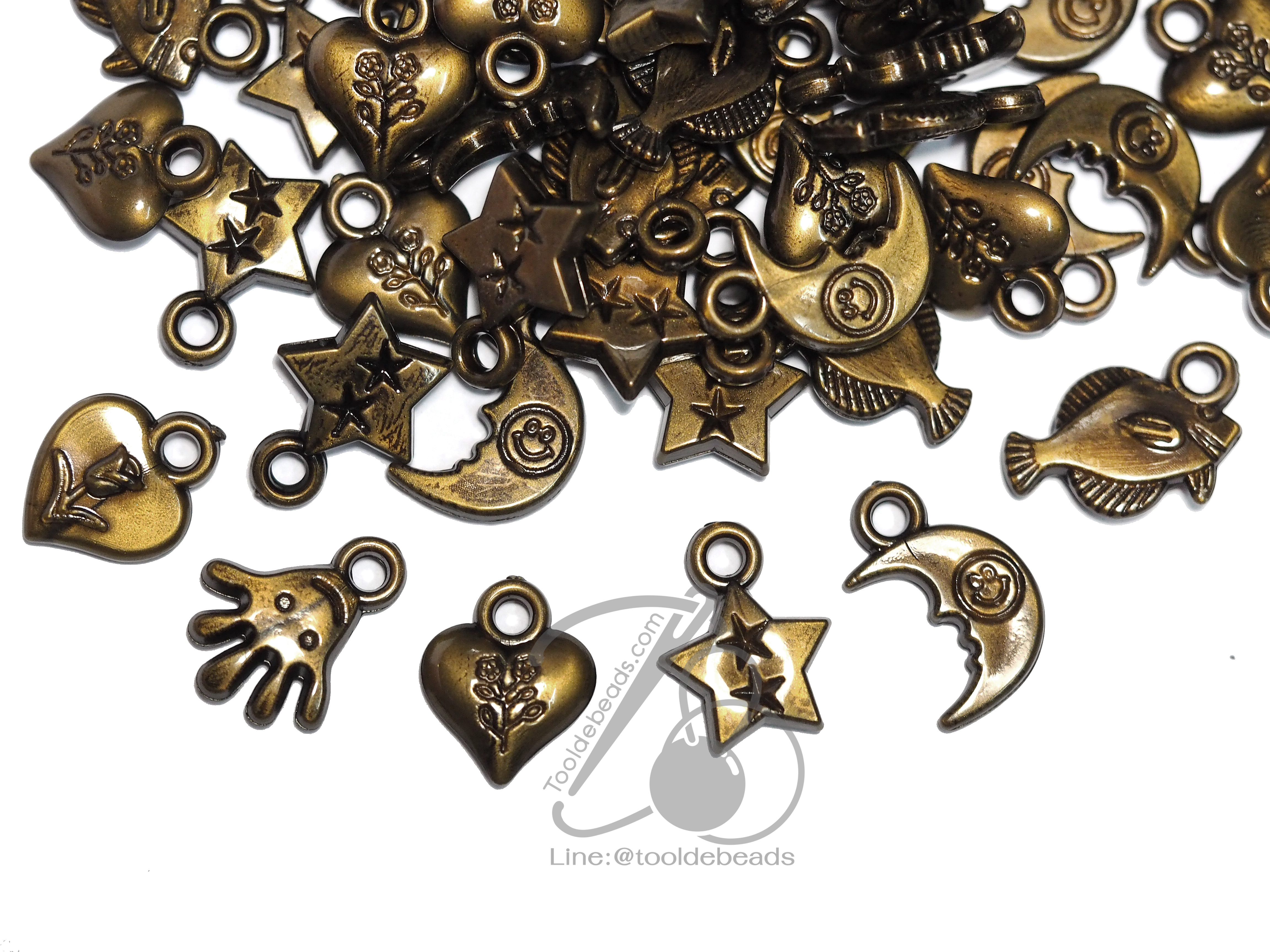 จี้อะคริลิค 12*18มม. คละลายปลาพระจันทร์ สีสนิม (100 กรัม) SKU-03070