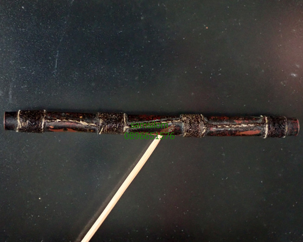 หลวงพ่อรุ่ง วัดท่ากระบือ ตะกรุดโทนสามปล้อง เนื้อแดง ยาว4นิ้ว นิยม