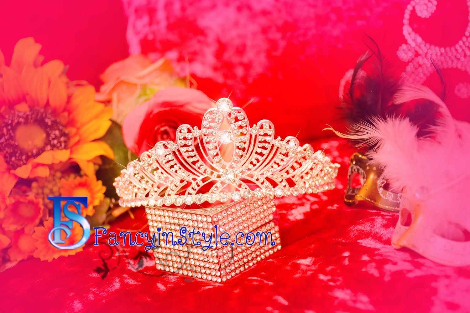 Crown มงกุฎคริสตัลเพชรสามขนาด