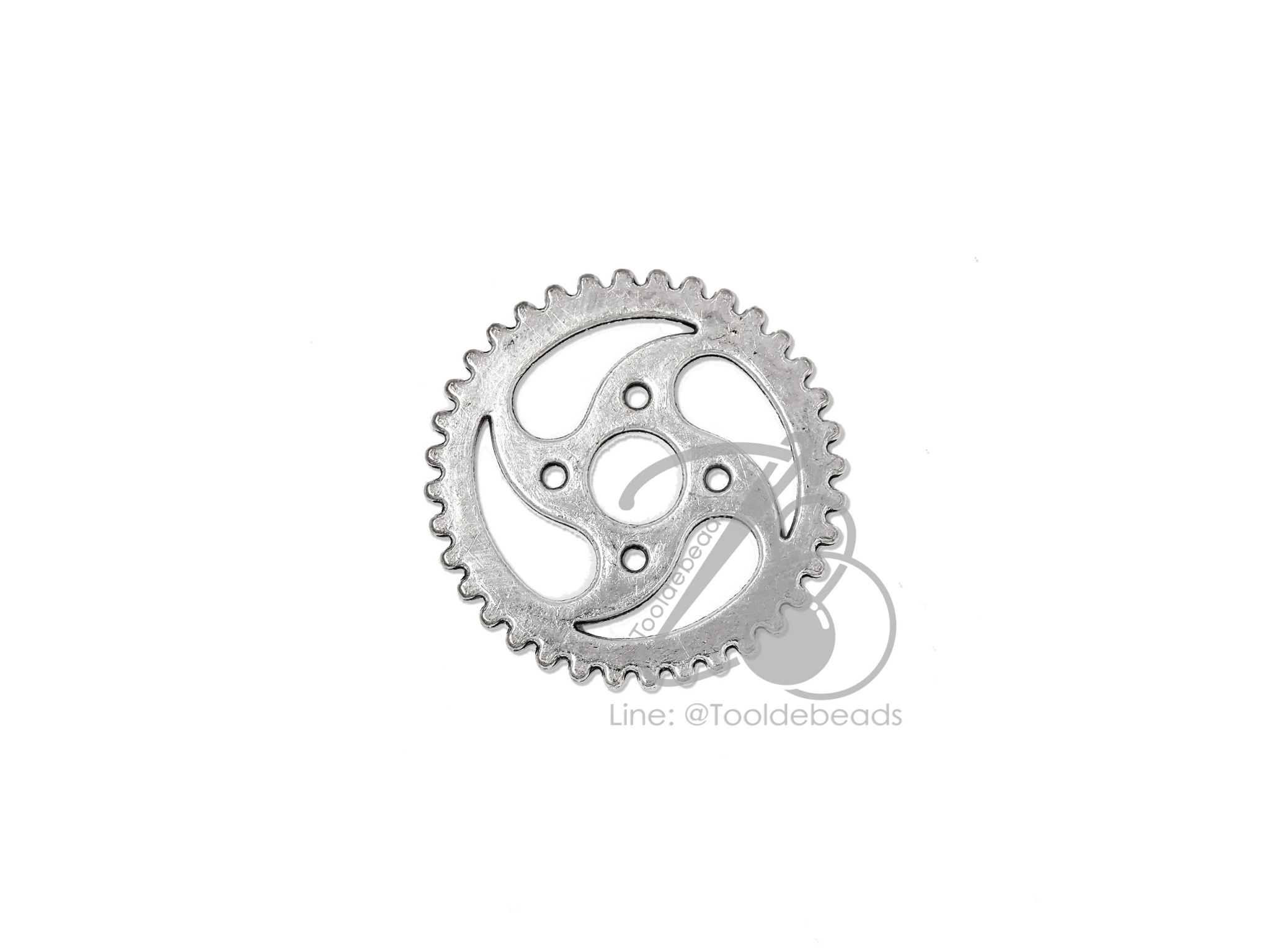 จี้เหล็ก 551 30มม. ลายเกียร์ สีเงิน (1 ชิ้น) SKU-09706