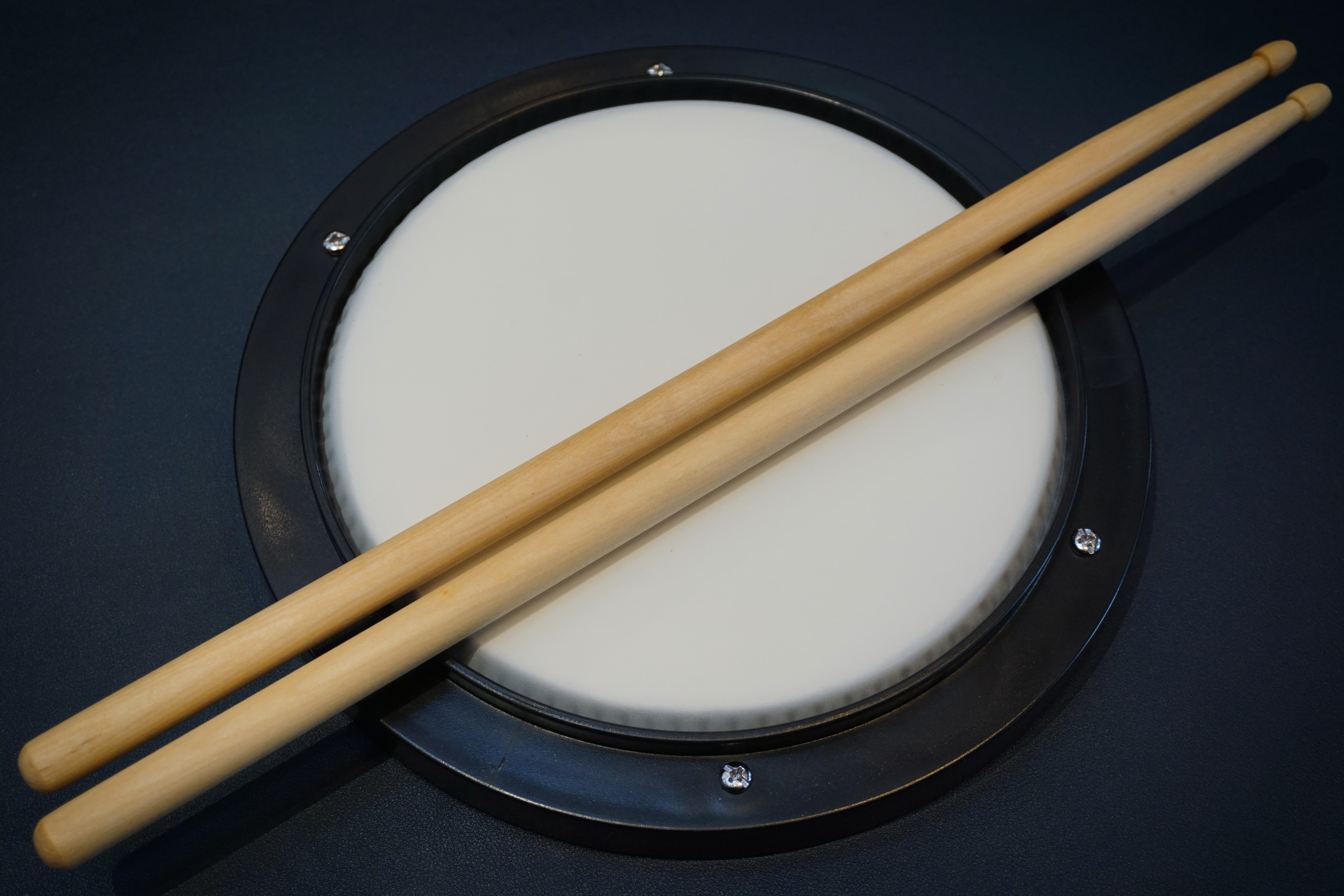 แป้นซ้อมกลองพร้อมขาตั้ง Drummer Drum Pad ขนาด 8 นิ้ว