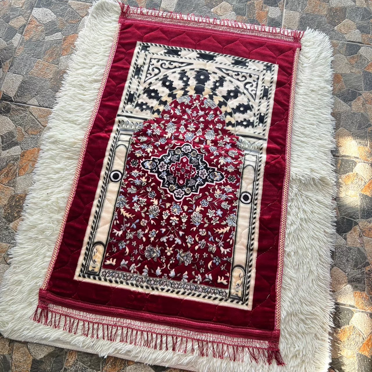 ผ้าปูละหมาดหนานุ่ม พรมปูละหมาดหนานุ่ม sejadha พร้อมส่ง 299 ส่งฟรี 70*110 cm.