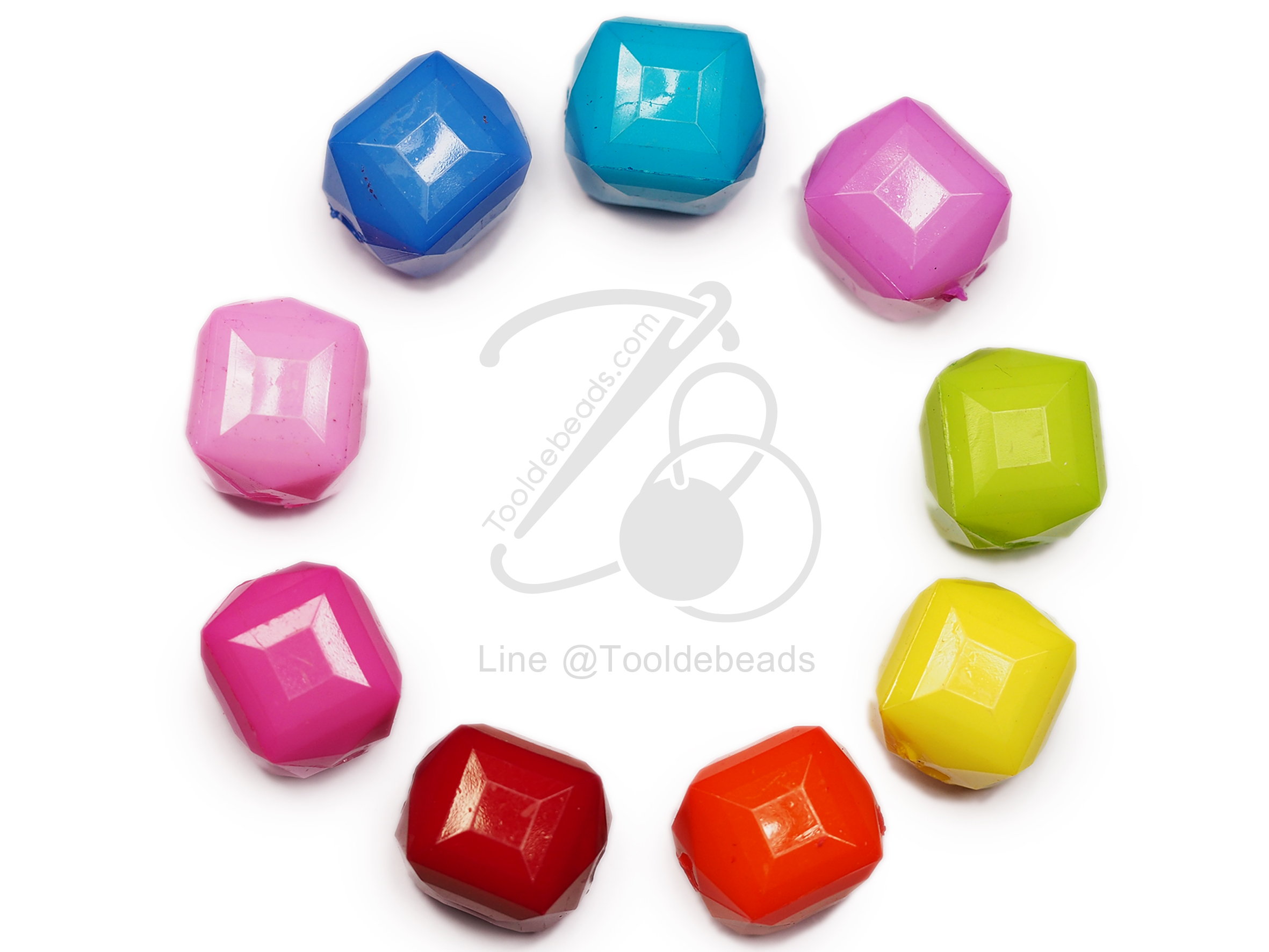 ลูกปัดอะคริลิค 14มม. ลายลูกเต๋า คละสีสด (100 กรัม) SKU-05145