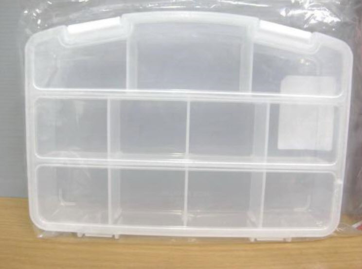 กล่องพลาสติกใส 11 ช่อง