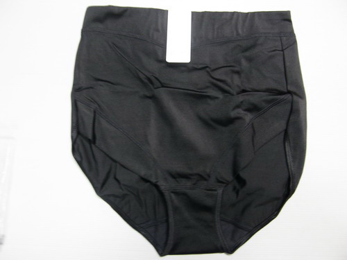 กางเกงใน สีดำ (90) Wienna