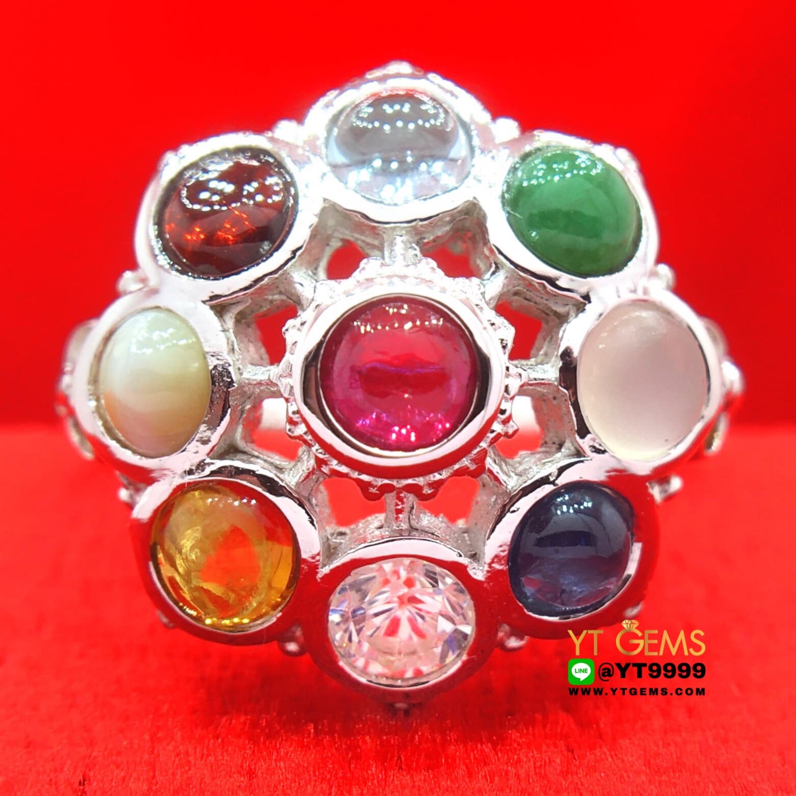แหวนนพเก้าแท้ ทรงโบราณ แหวนเงินแท้ ชุบทองคำขาว พลอยนพเก้าแท้ (พลอยแท้ครบตามตำรา) YTG-1071 YTGEMS