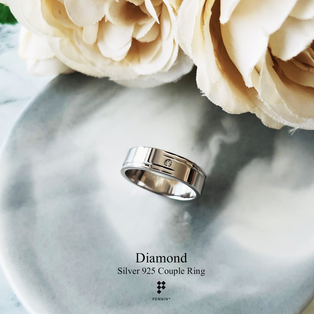 แหวนปลอกมีดตัดเรียบ ลายขีดบนล่าง เพชรแท้VS1 G color 0.015ct เงินชุบทองคำขาว