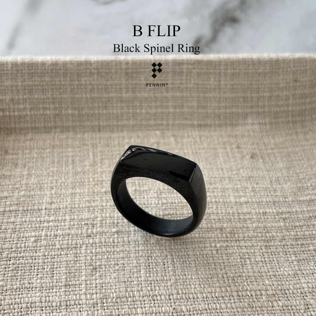 [SALE 20%] แหวนนิลล้วน B Flip หน้าสี่เหลี่ยมผืนผ้า ท้ายกลมมน เจียระไนปัดเงา เรียบ เสริมโชคลาภ ปกป้องคุ้มครอง สวยเท่ มีสไตล์
