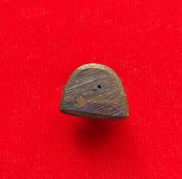 ลอยองค์พระอุปัชฌากลึงธมมโชโตวัดสวนแก้วอุทยานจ.สมุทรสงครามรุ่นสร้างอุโบสถปี2558เนื้อทองแดง