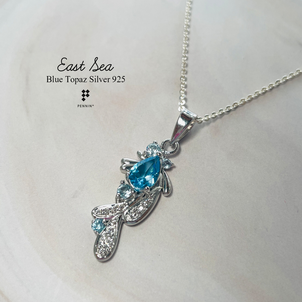 ชุดเครื่องประดับ "East Sea" พลอย Blue Topaz สีฟ้าสดใสของท้องทะเล เย็นฉ่ำกับสายน้ำรับวสันตฤดู