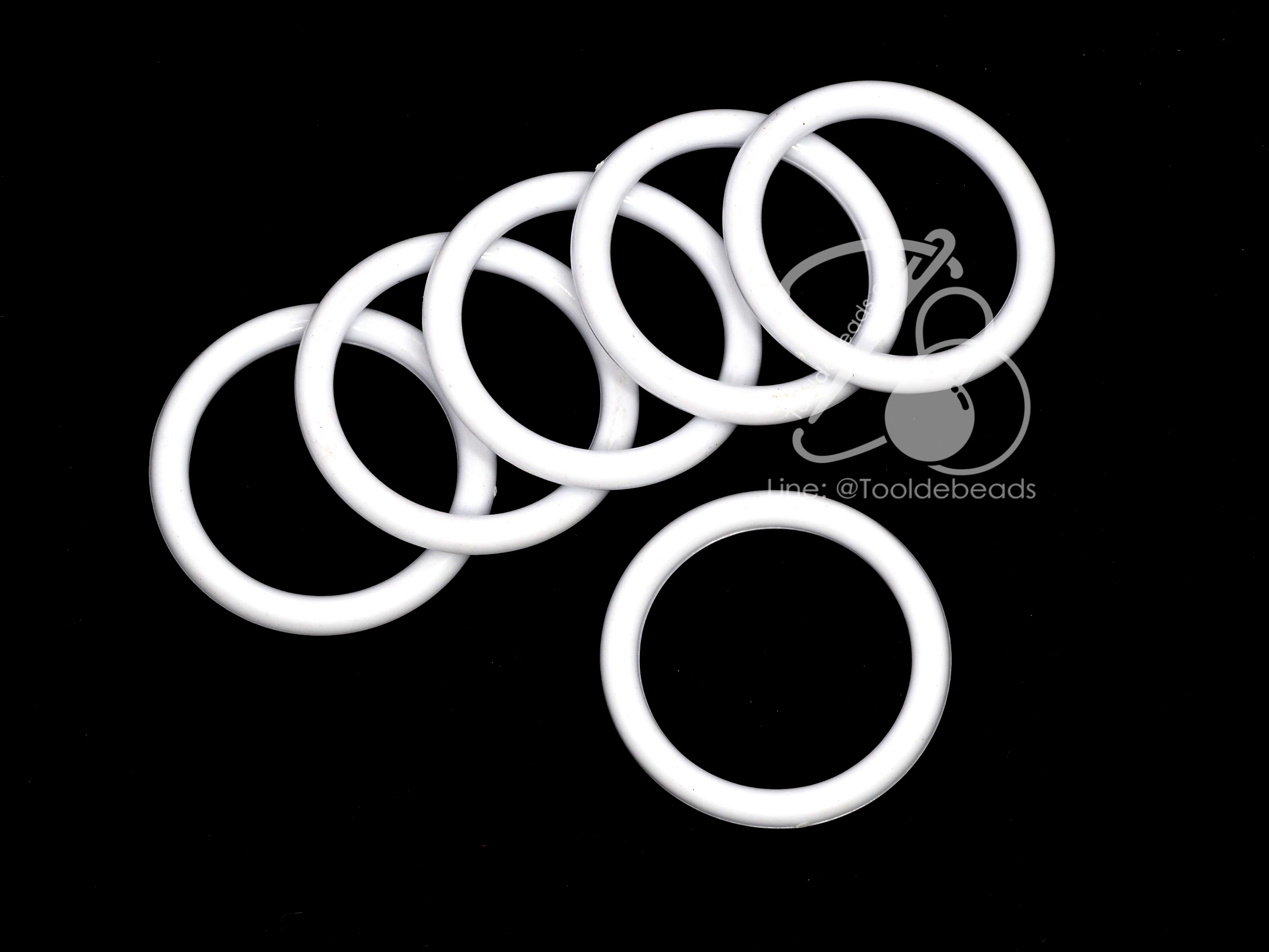 ห่วงพลาสติกโบ๋ 38มม. สีสด (450 กรัม) SKU-13164