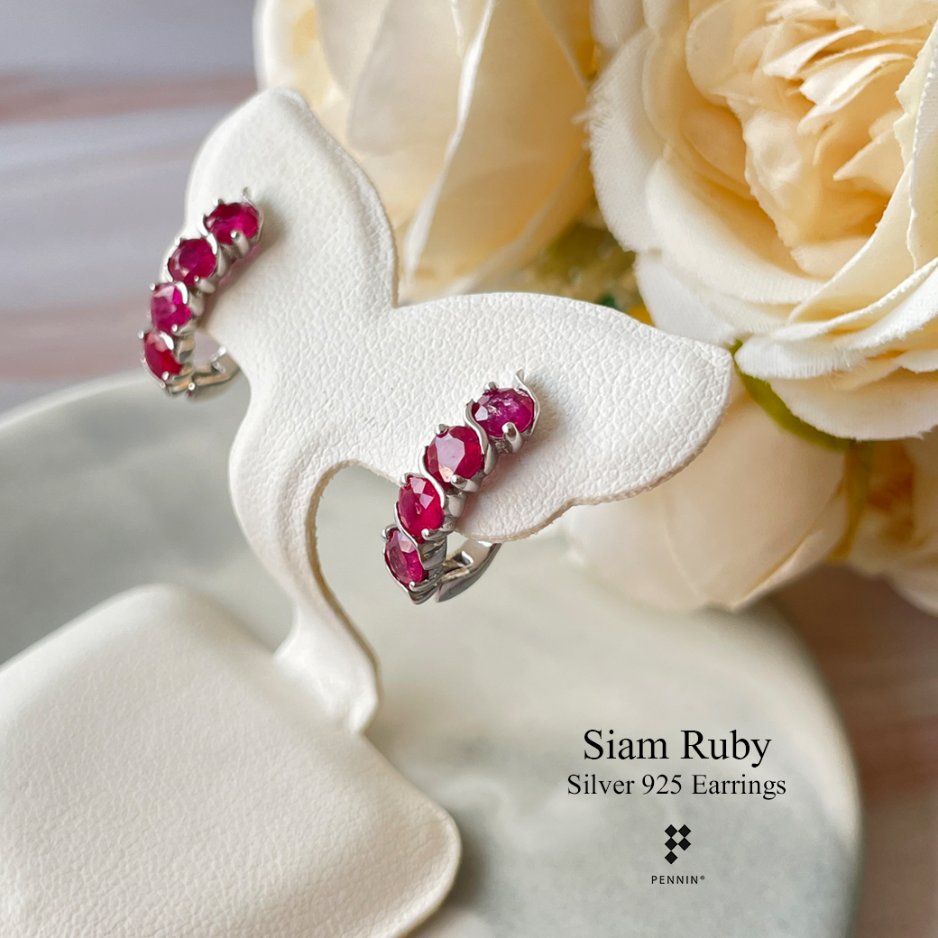 ต่างหูคลิปหางกระรอก ทับทิมจันท์ เผาเก่า เรียงแถวตอน 4 เม็ด ฝังหนามเตย เงินแท้ชุบทองคำขาว แบบสวยเก๋