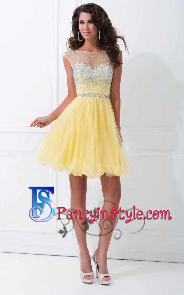 Short Dress ชุดราตรีสั้นสีเหลือง/ชุดเดรสสั้น/ชุดออกงาน/ชุดไปงานแต่ง