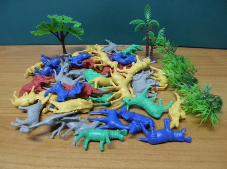 ฝูงสัตว์นานาชนิด ขนาด 1 - 2 นิ้ว 45 ชิ้น