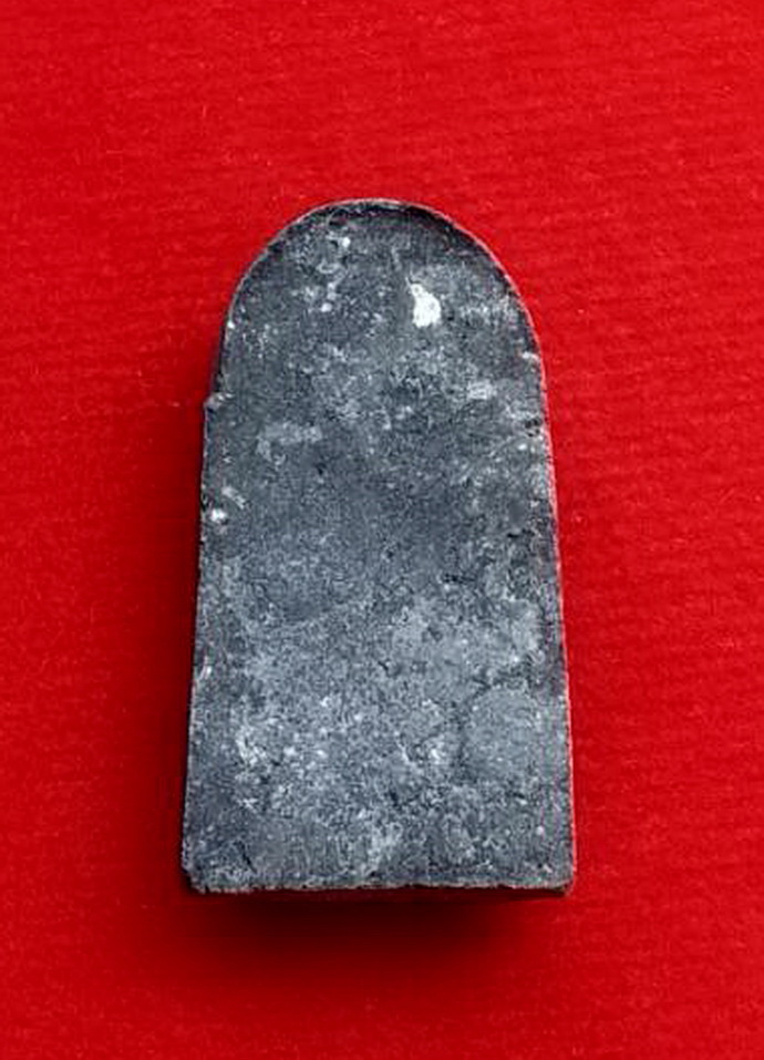 พระหลวงปู่ทวดเนื้อว่านหลวงปู่หมุนปลุกเสกปี2543 ออกวัดศรัทธาธรรมจ.สมุทรสงคราม