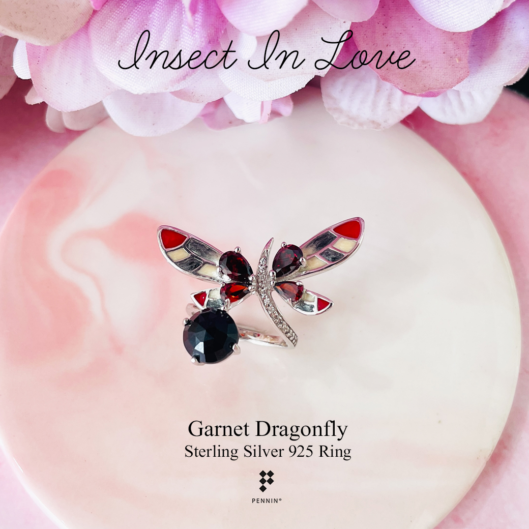 Insect In Love แหวนแมลงปอปีกสีแดง พลอยนิล โกเมน ลงยาสี Enamel เงินแท้ชุบทองคำขาว