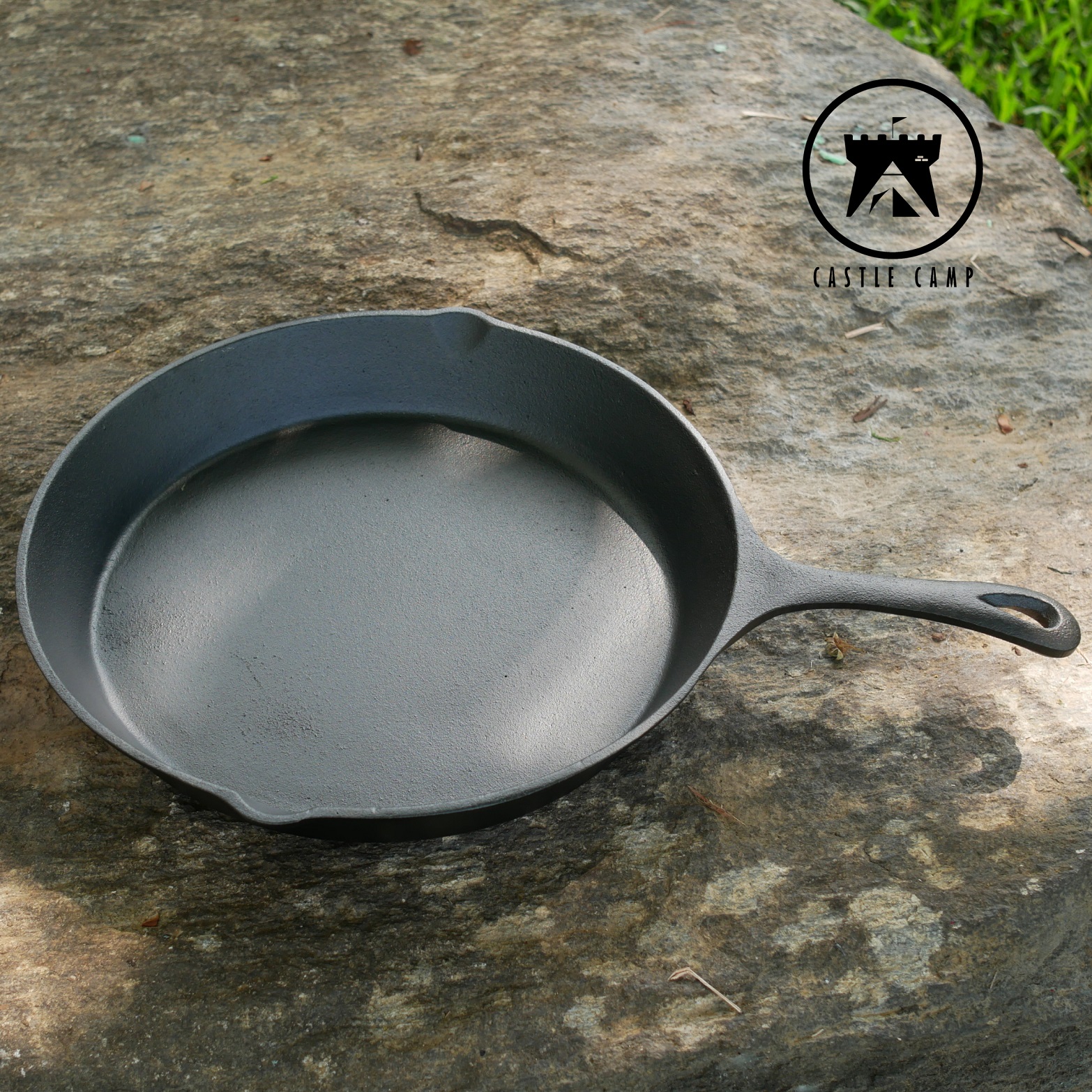 Cast Iron Pan (29.5x3.5cm)
