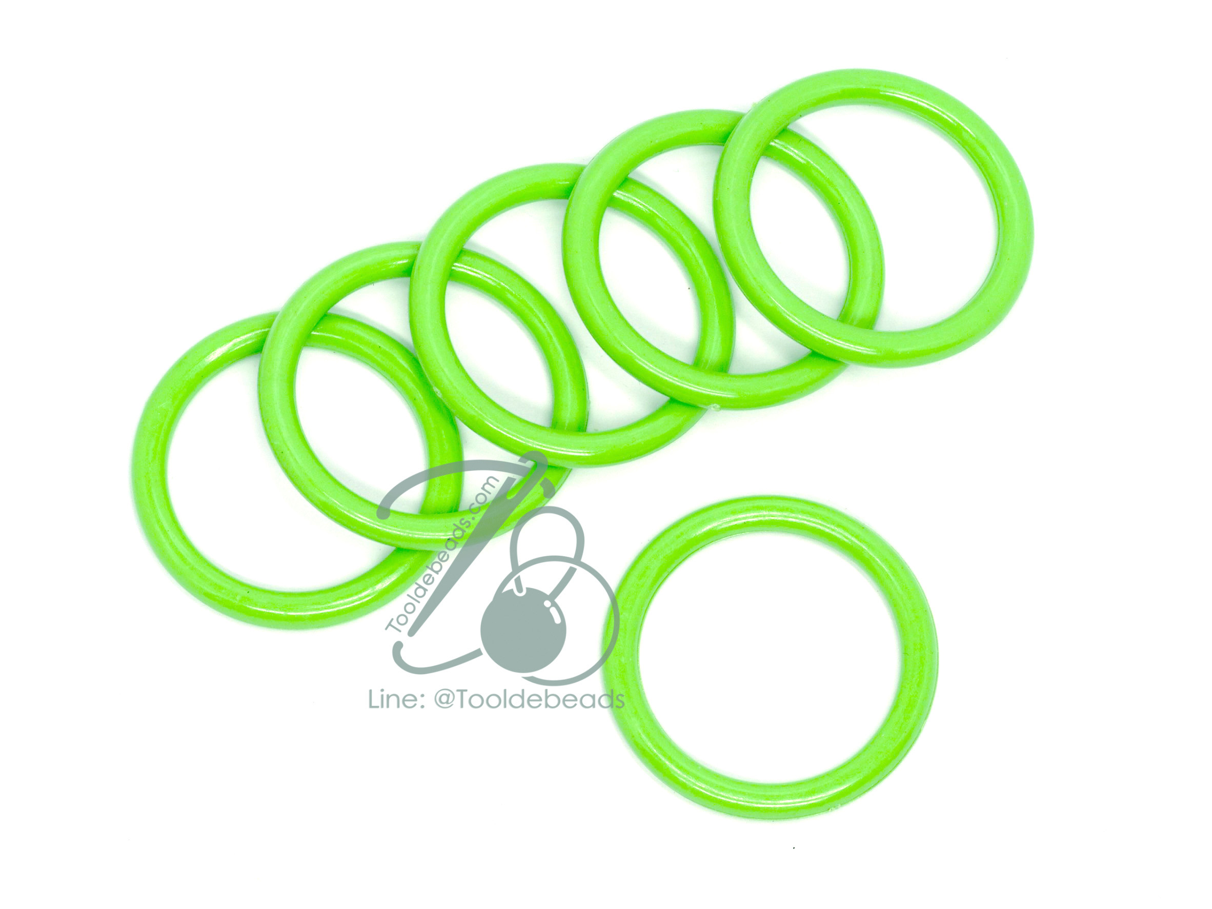 ห่วงพลาสติกโบ๋ 38มม. สีสด (450 กรัม) SKU-13164