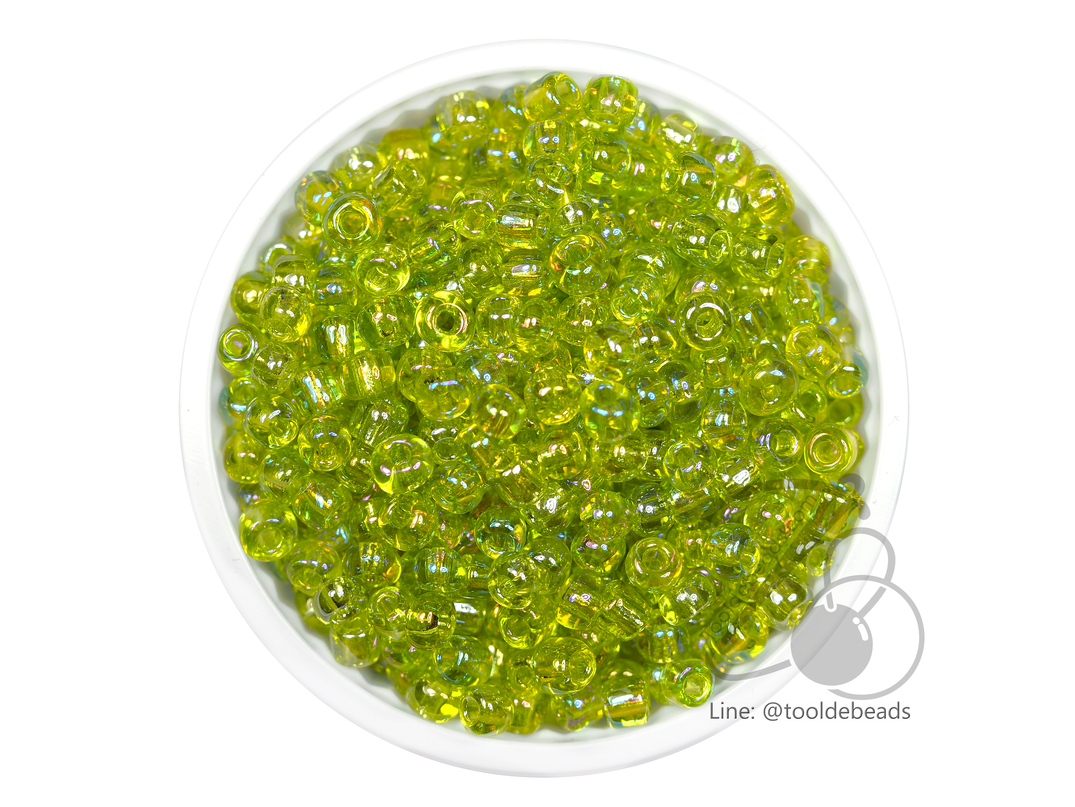 ลูกปัดเม็ดทราย 6/0 โทนรุ้ง สีเขียวตอง (100 กรัม) SKU-03900