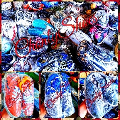 รองเท้าผ้าใบมือสอง by Chonlyshoes