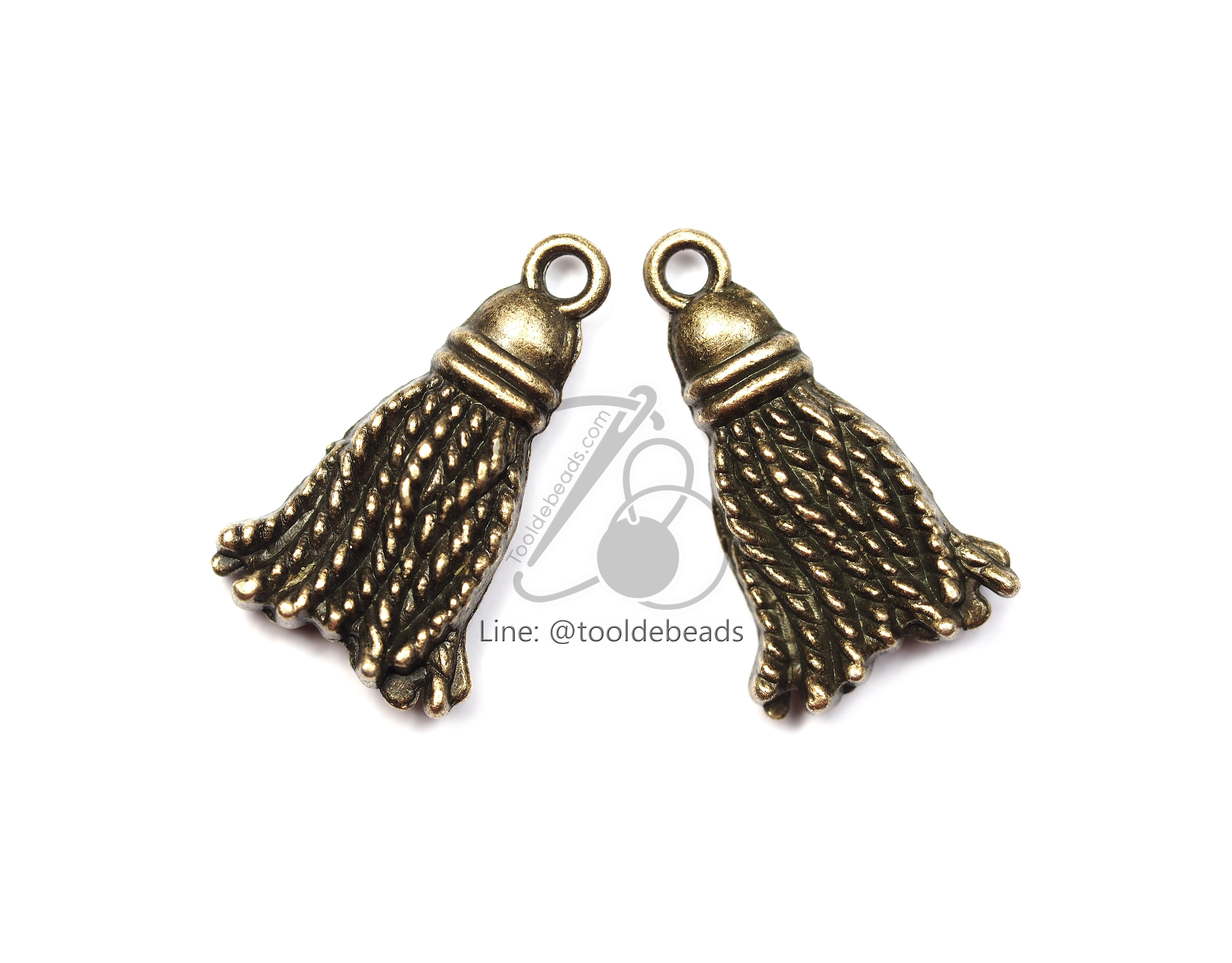 จี้เหล็ก 277 12*20มม. ลายพู่ สีสนิม (1 ชิ้น) SKU-00742