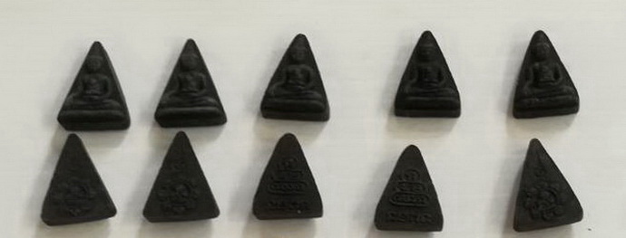 พระสมเด็จองค์ปฐมอุดมรัตนะ(พุดซ้อน)