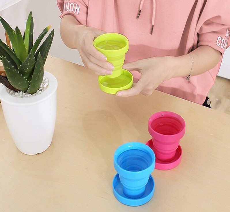 แก้วน้ำซิลิโคนพับได้พร้อมส่ง พกพา หยืดหยุ่นสะดวก สะอาด