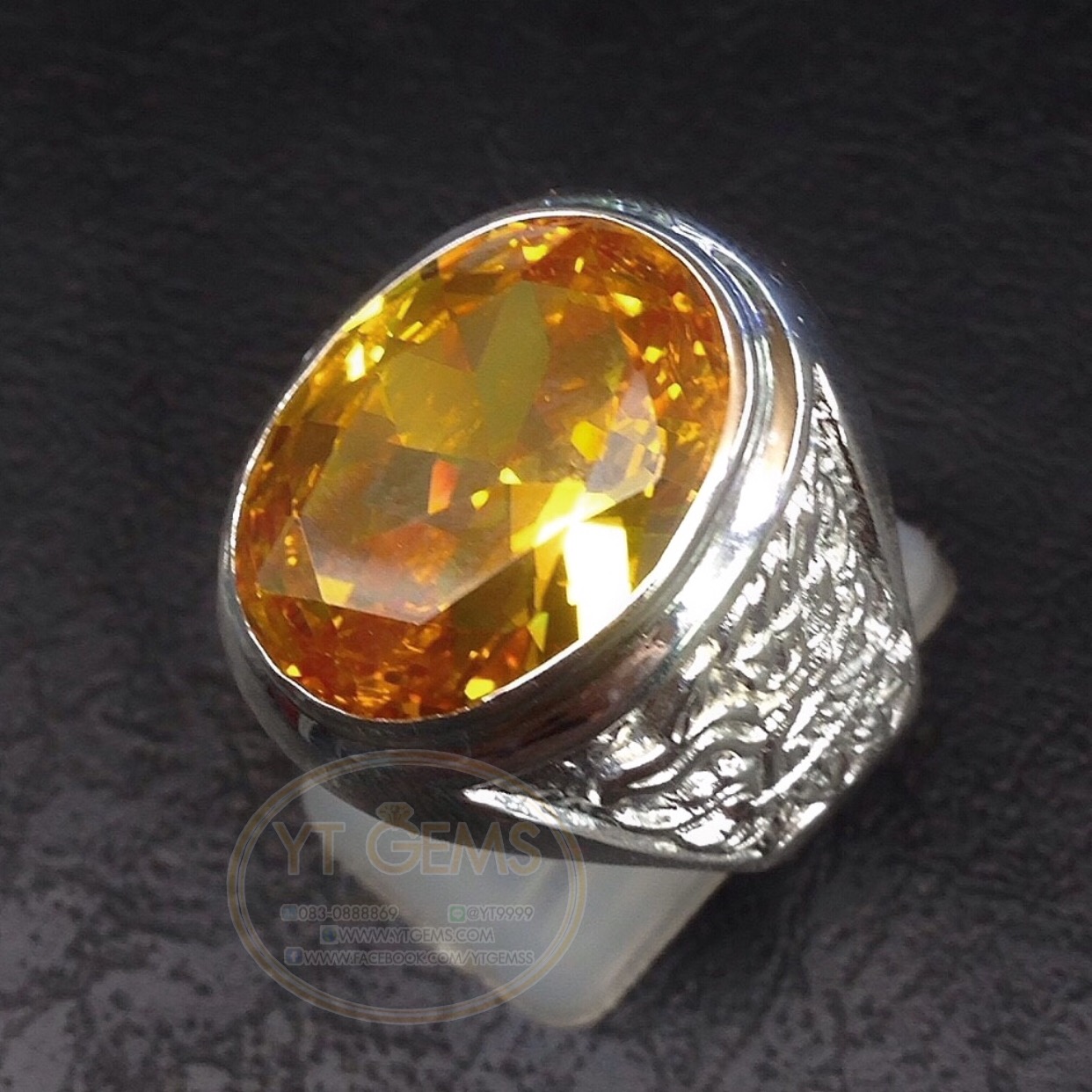 แหวนเงินแท้92.5% ข้างแกะลายครุฑ พลอยบุษราคัม(cz) YTG-5099 YTGEMS
