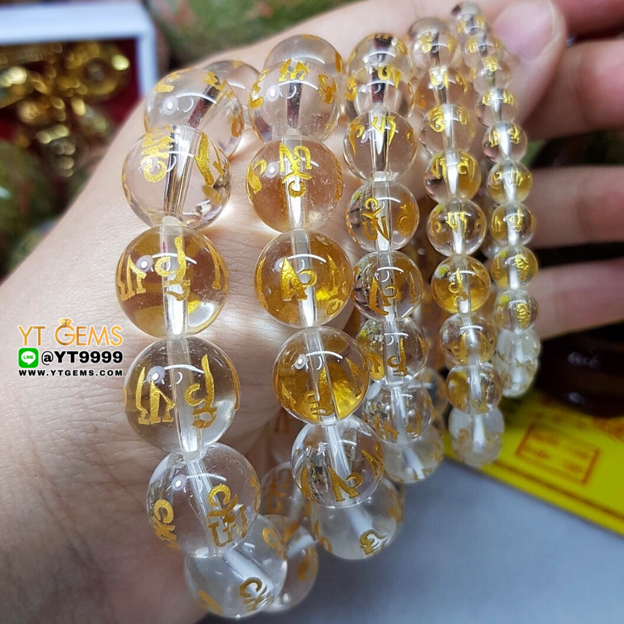 สร้อยข้อมือเคลียร์ควอตซ์ เกรดA (สลักคาถา) หินเคลียร์ควอตซ์แท้ ขนาดหิน 6 mm YTG-8983 YTGEMS