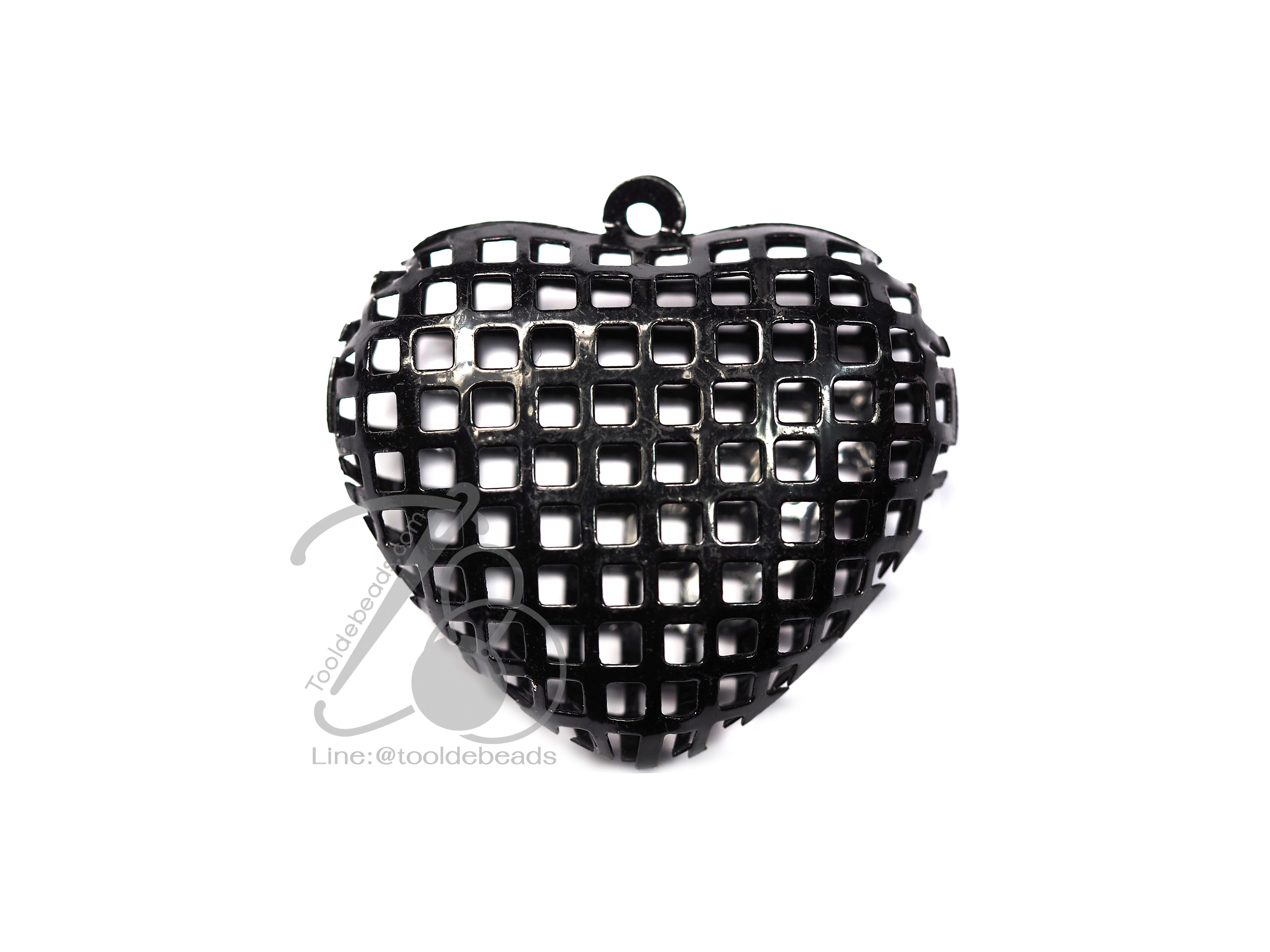 จี้เหล็ก 138 40มม. ลายหัวใจ สีดำ (1 ชิ้น) SKU-00481