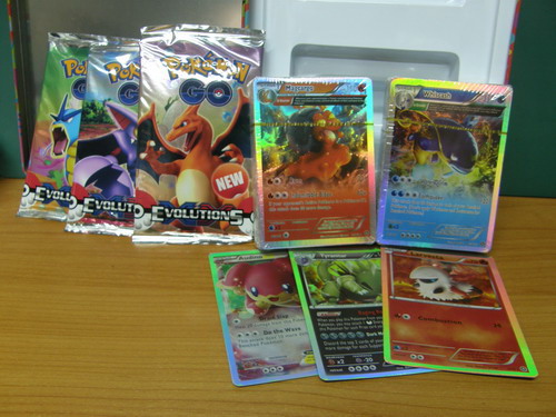 การ์ดโปเกมอน 2 ชุด+ 3 แพ็ค พร้อมกล่องโลหะ