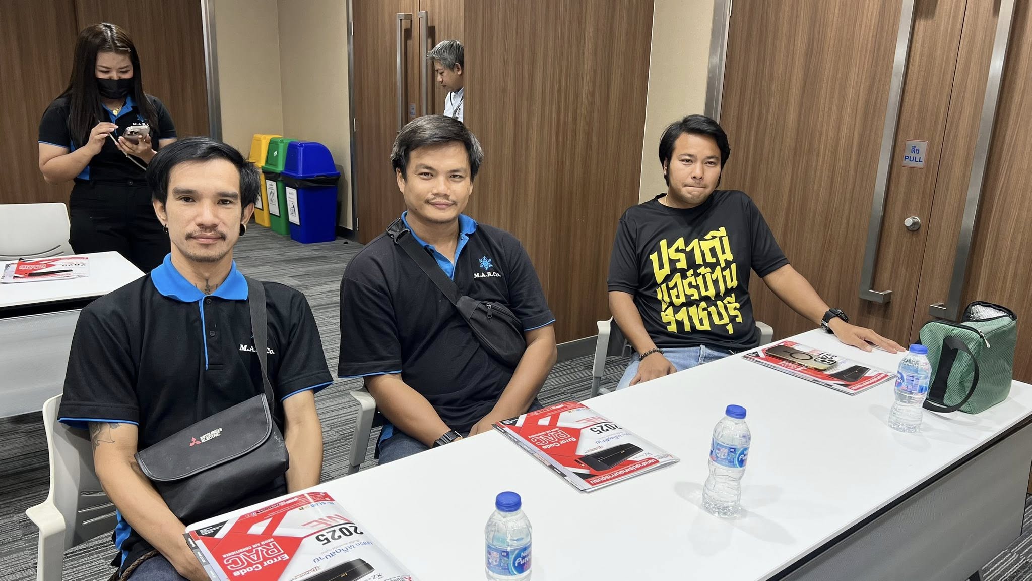 อบรมแอร์ Mitsubishi,งานช่างแอร์,งานแอร์,อบรมแอร์,ช่างแอร์มืออาชีพ,ช่างแอร์ใกล้ฉัน,หางานช่างแอร์,สัมมานาช่างแอร์,แอร์มิตซูบิชิ,แอร์ Mitsubishi