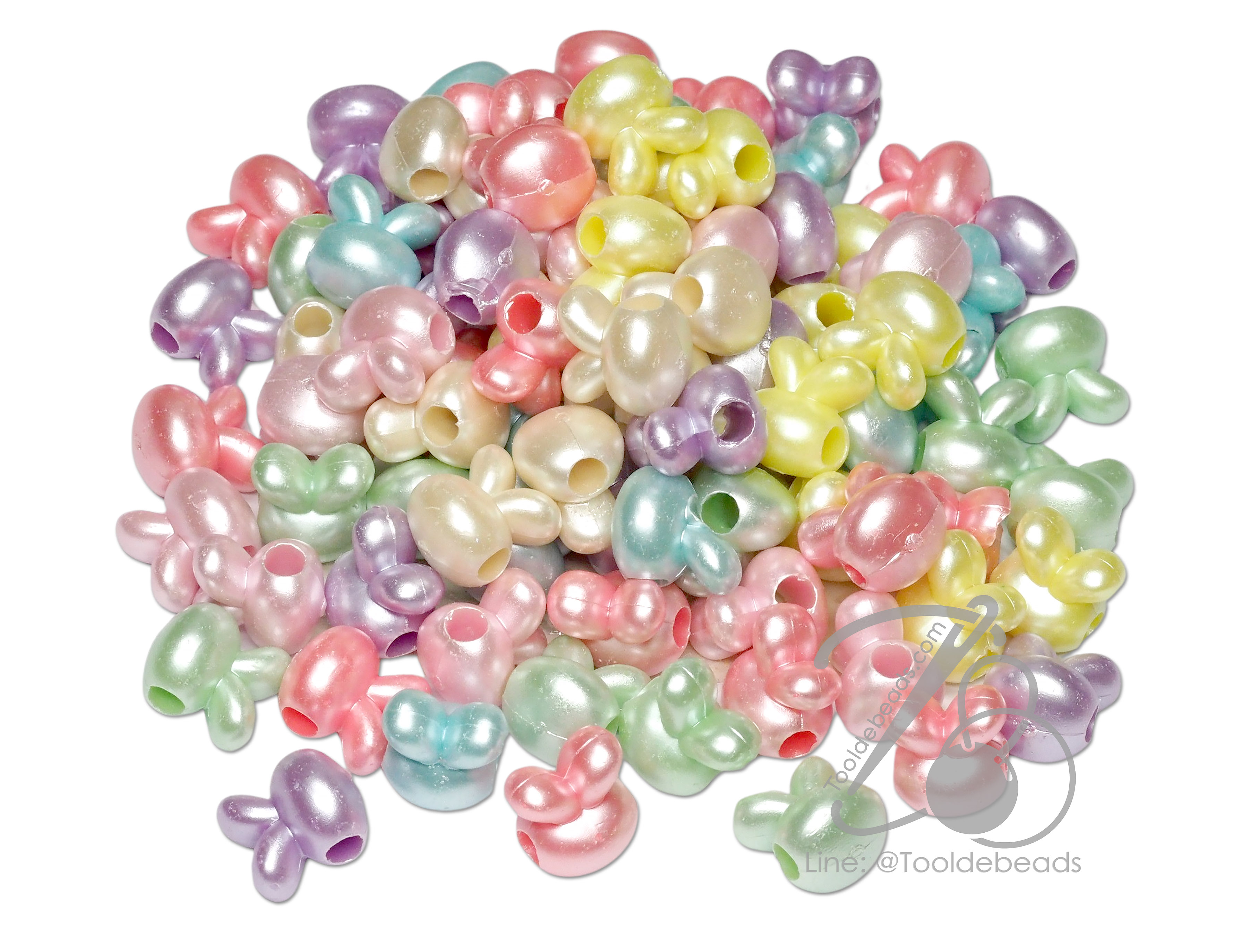 ลูกปัดพลาสติกเคลือบมุก 13*16มม. ลายกระต่าย คละสี (15 กรัม) SKU-13035