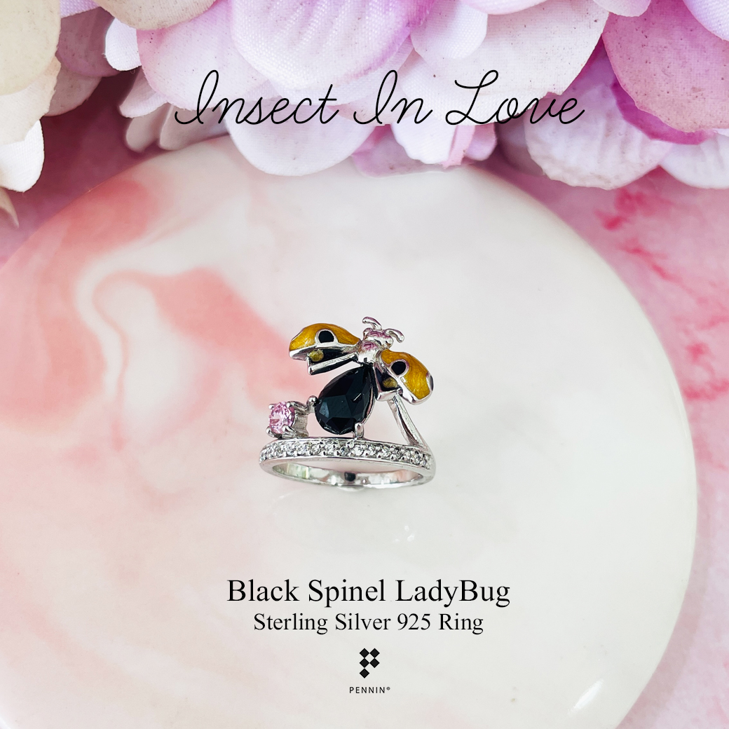 Insect In Love แหวนเต่าทองปีกสีเหลือง พลอยนิล พิ้งค์ ทัวร์มาลีน ลงยาสี Enamel เงินแท้ชุบทองคำขาว