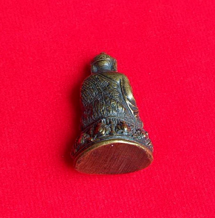 รูปหล่อไต้ฮงกงโจวซือเนื้อทองเหลืองไม่ทราบปีค่ะ