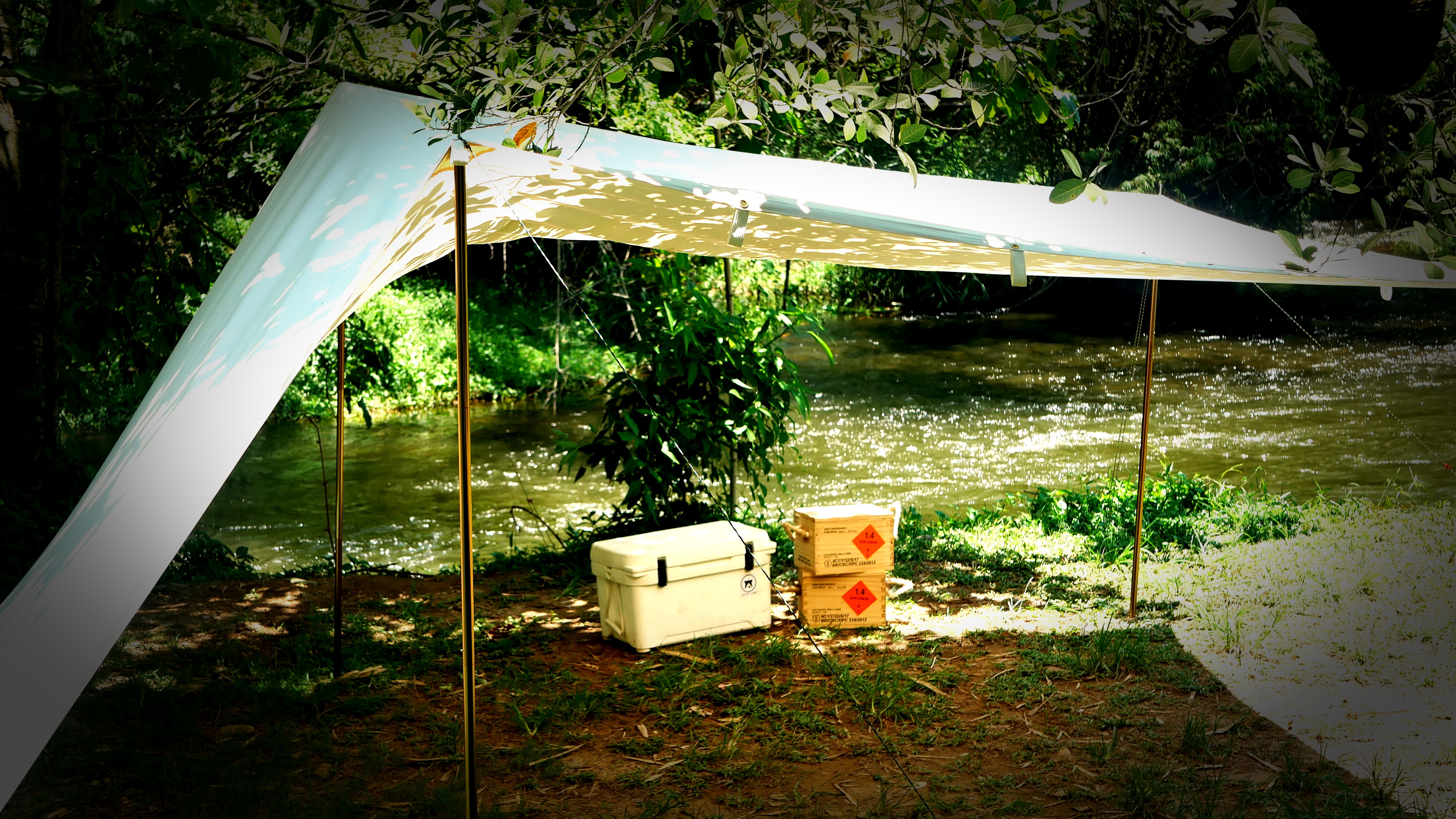 Aluminum Hi-Grade Tarp Poles 2.4m.