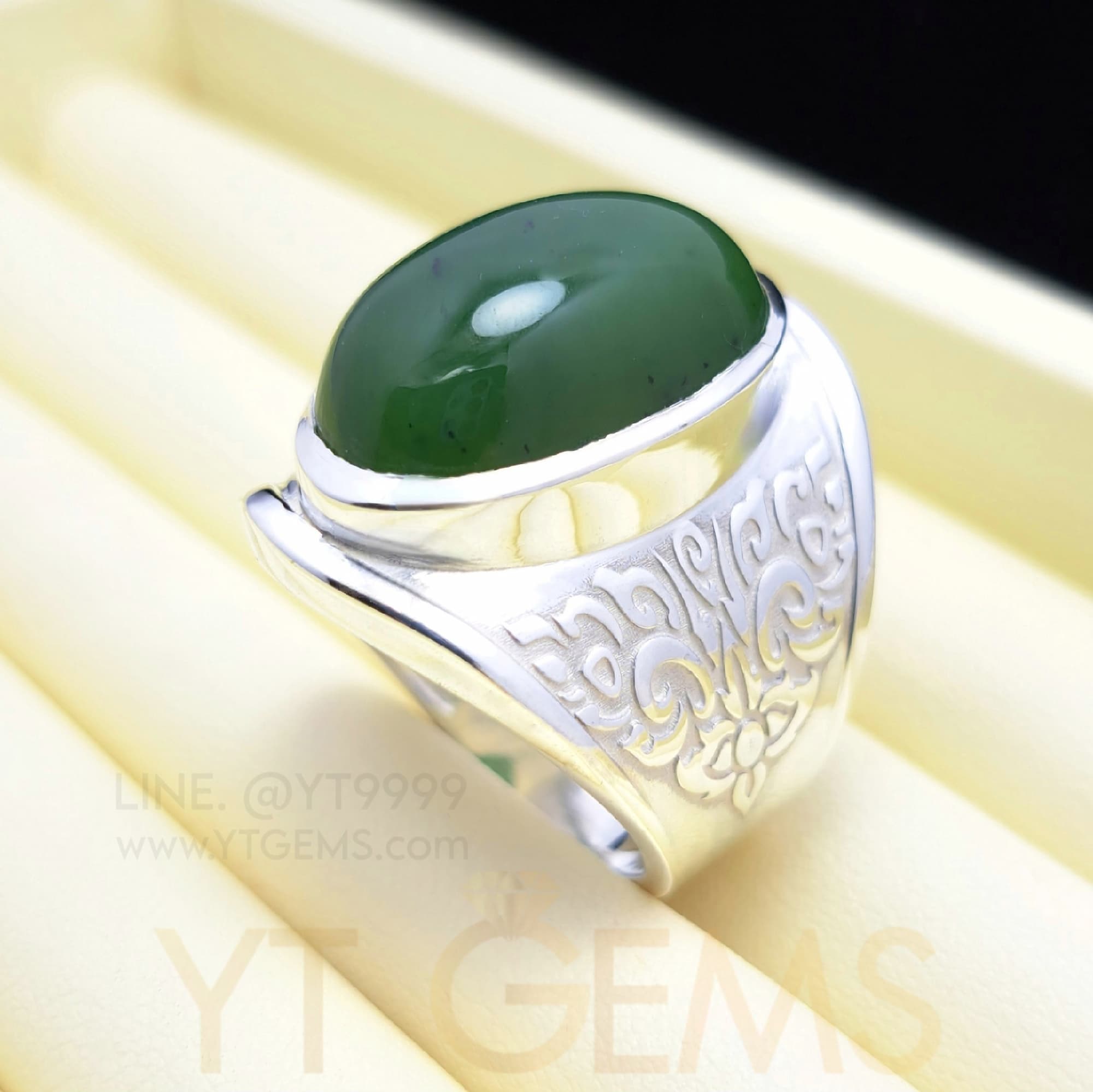 แหวนหยก ลายกนก หยกแท้ แหวนเงินแท้ หยกเนฟไฟรต์ YTG-11884 YTGEMS