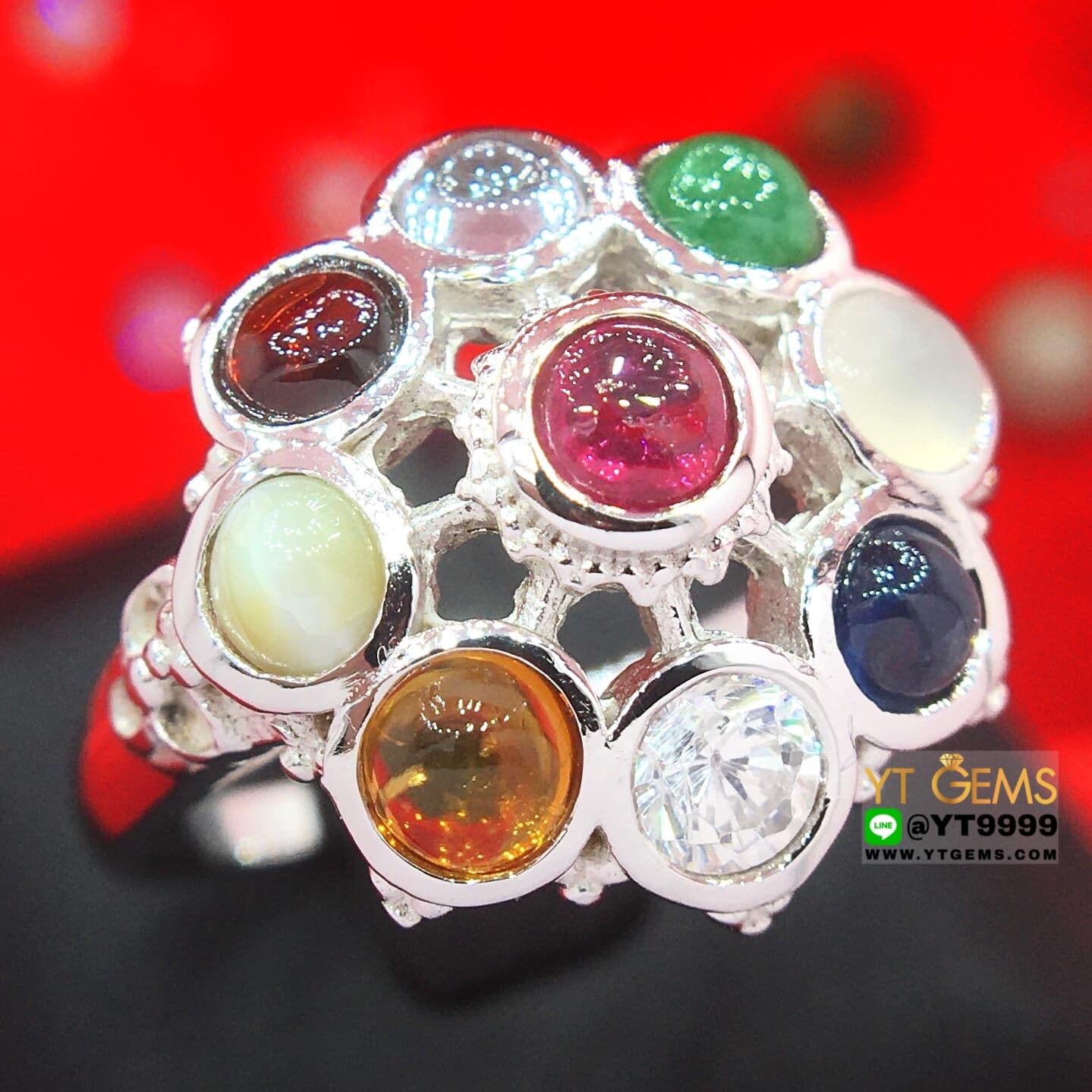 แหวนนพเก้าแท้ ทรงโบราณ แหวนเงินแท้ ชุบทองคำขาว พลอยนพเก้าแท้ (พลอยแท้ครบตามตำรา) YTG-1071 YTGEMS
