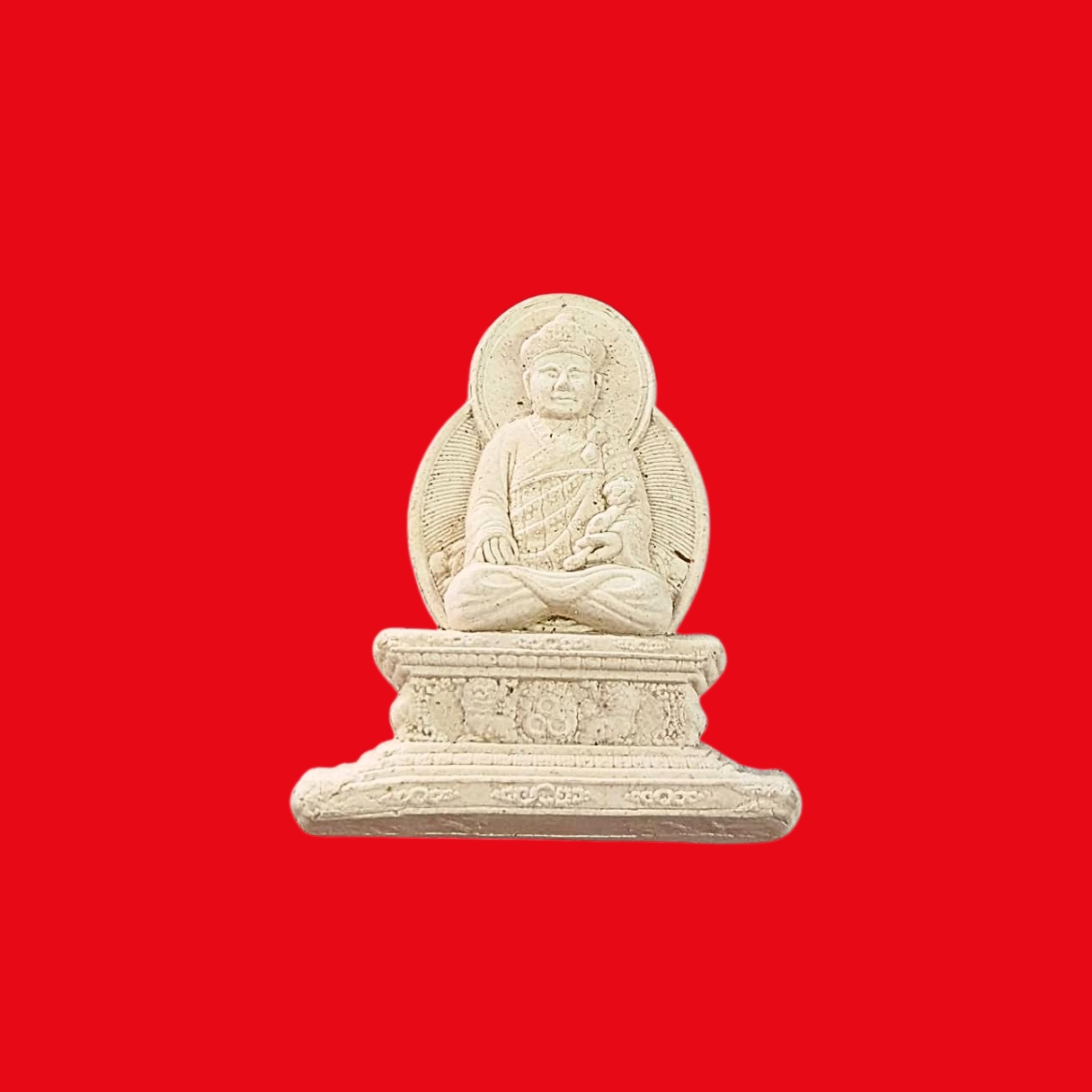 พระเนื้อผงไต้ฮงกงโจวซือรุ่นบูชาพระคุณหลวงปู่ไต้ฮงกงด้านหลังเป็นยันต์พระมารดาฉัตรขาว