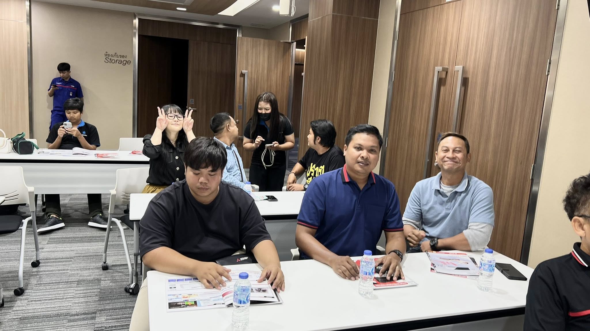 อบรมแอร์ Mitsubishi,งานช่างแอร์,งานแอร์,อบรมแอร์,ช่างแอร์มืออาชีพ,ช่างแอร์ใกล้ฉัน,หางานช่างแอร์,สัมมานาช่างแอร์,แอร์มิตซูบิชิ,แอร์ Mitsubishi