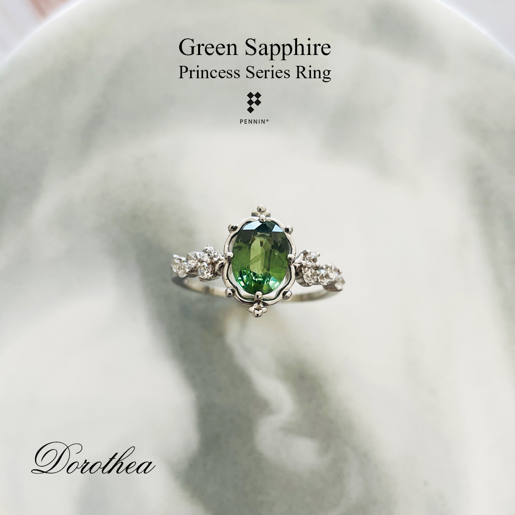 DOROTHEA: แหวนมรกต เขียวส่อง (Green Sapphire) แซมเพชร CZ ดีไซน์แนววินเทจ เงินแท้ชุบทองคำขาว