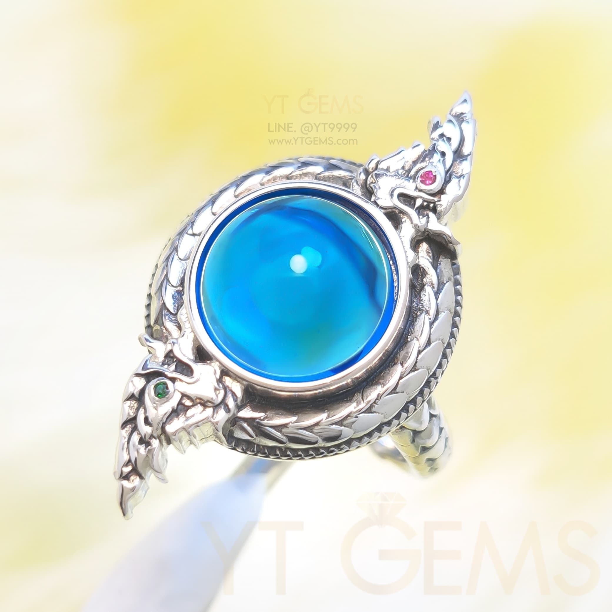 แหวน บ่วงนาคบาศ มณีสีฟ้า CZ ตาทับทิม-มรกต แหวน เงินแท้ รมดำ YTG-9842 YTGEMS whole