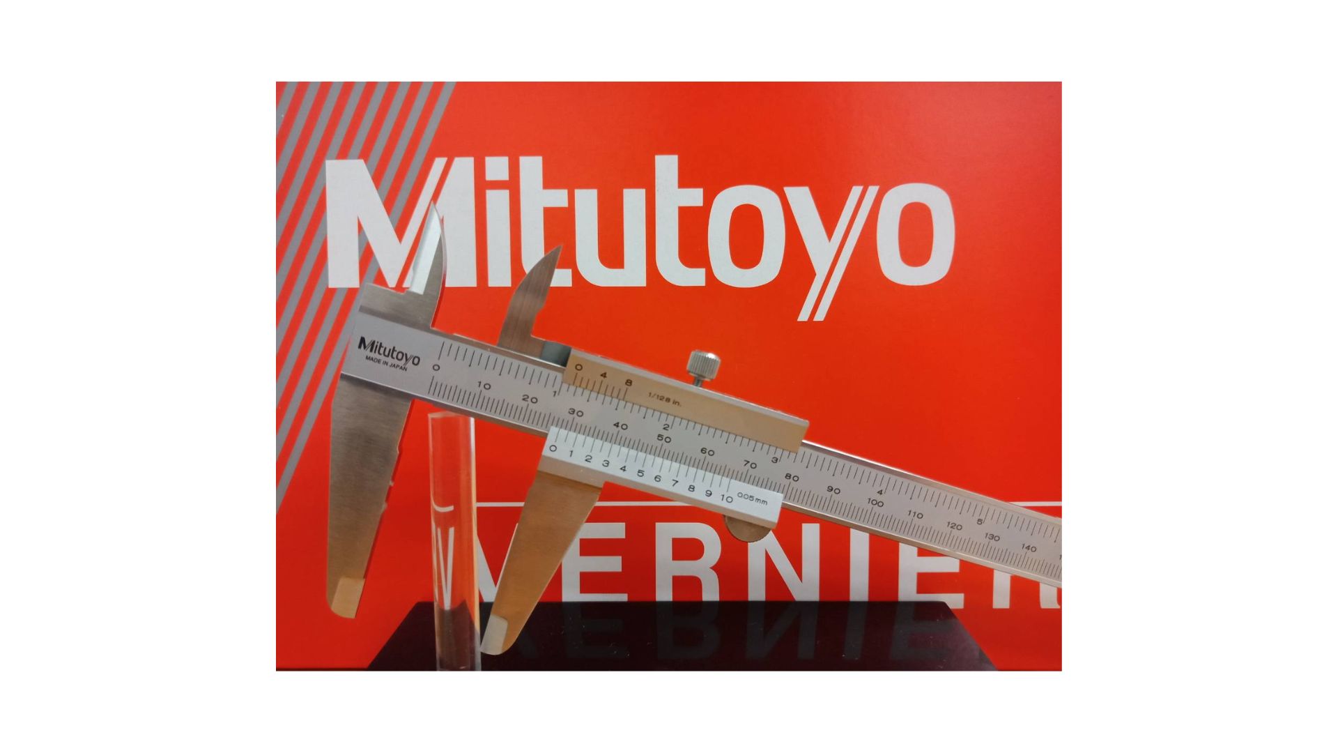 Mitutoyo เวอร์เนียล๊อคบนรุ่น 530-115 ค่าความละเอียด 0.05X0-12"/ 300 มิล